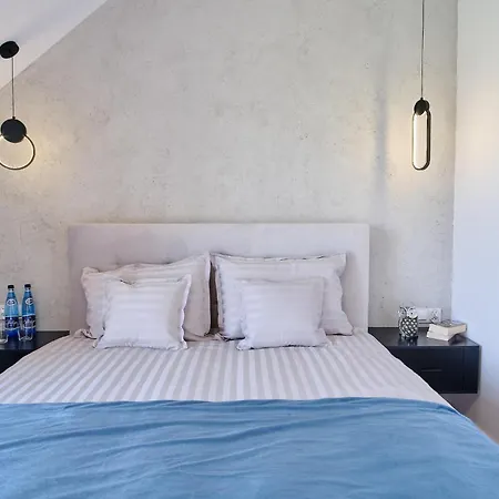 2 Bedroom Awesome In Nowecin