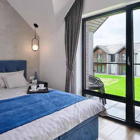 2 Bedroom Awesome In