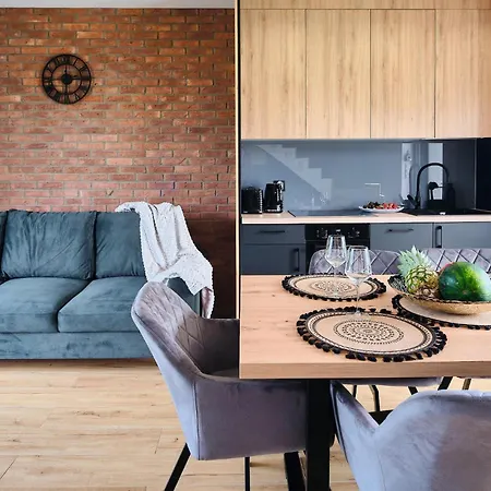 2 Bedroom Awesome In * Nowecin