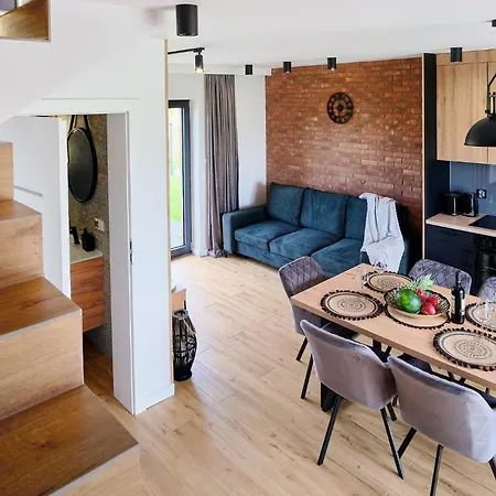 2 Bedroom Awesome In Nowecin