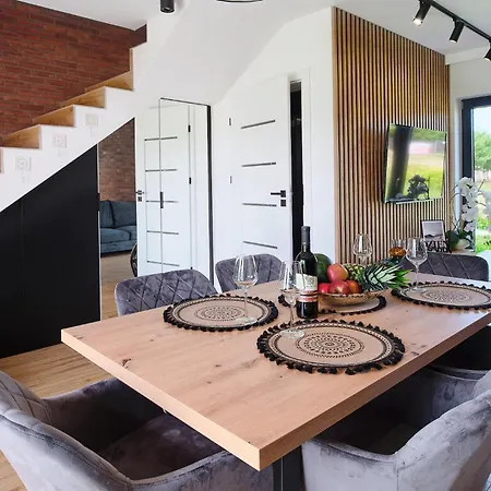 2 Bedroom Awesome In Nowecin