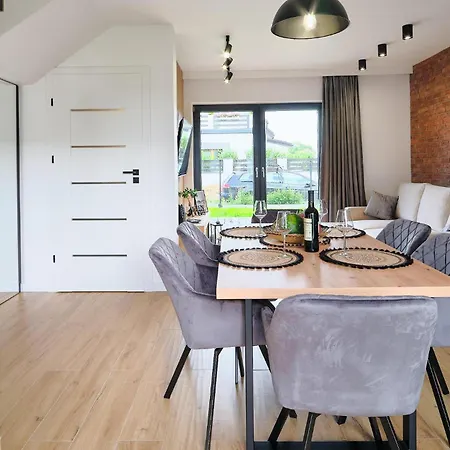 Ferienhaus 2 Bedroom Awesome In Nowecin