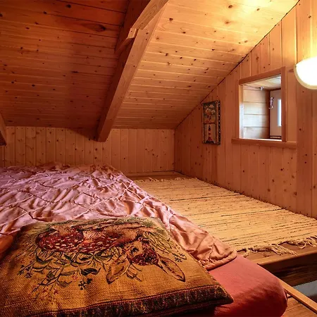 2 Bedroom Awesome In Choczewo